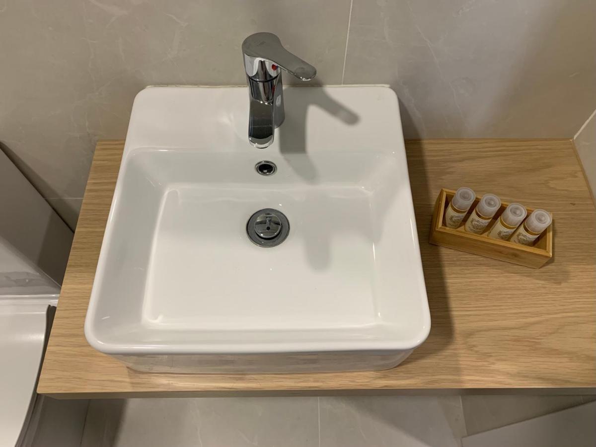 Pharmacia Guesthouse Coimbra Luaran gambar